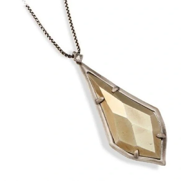Kendra Scott Damon Necklace in Pyrite - Picture 2 of 4
